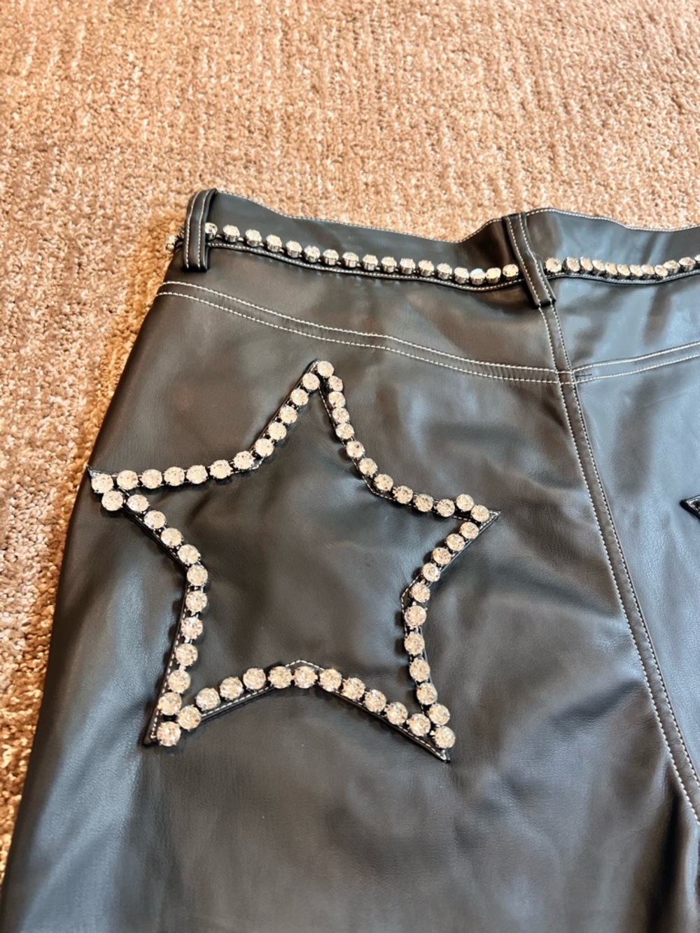 Nasty Gal Women’s Size 12 Mid Rise Jeweled Sequin Festival Shorts Faux Leather - Picture 8 of 11